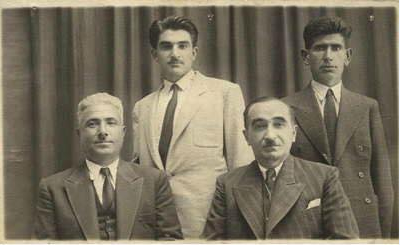 Dr Ehmed Nafiz Zaza rûniştî û Dr. Nureddin Zaza ji piya